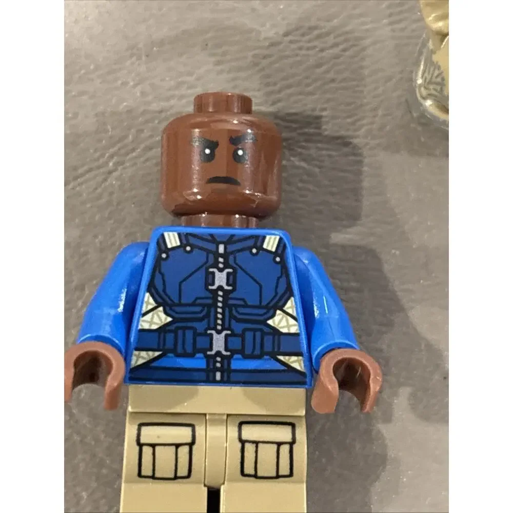 Lego Erik Kilmonger Minifigure #sh0469 Set #76100 Royal Talon Brand New